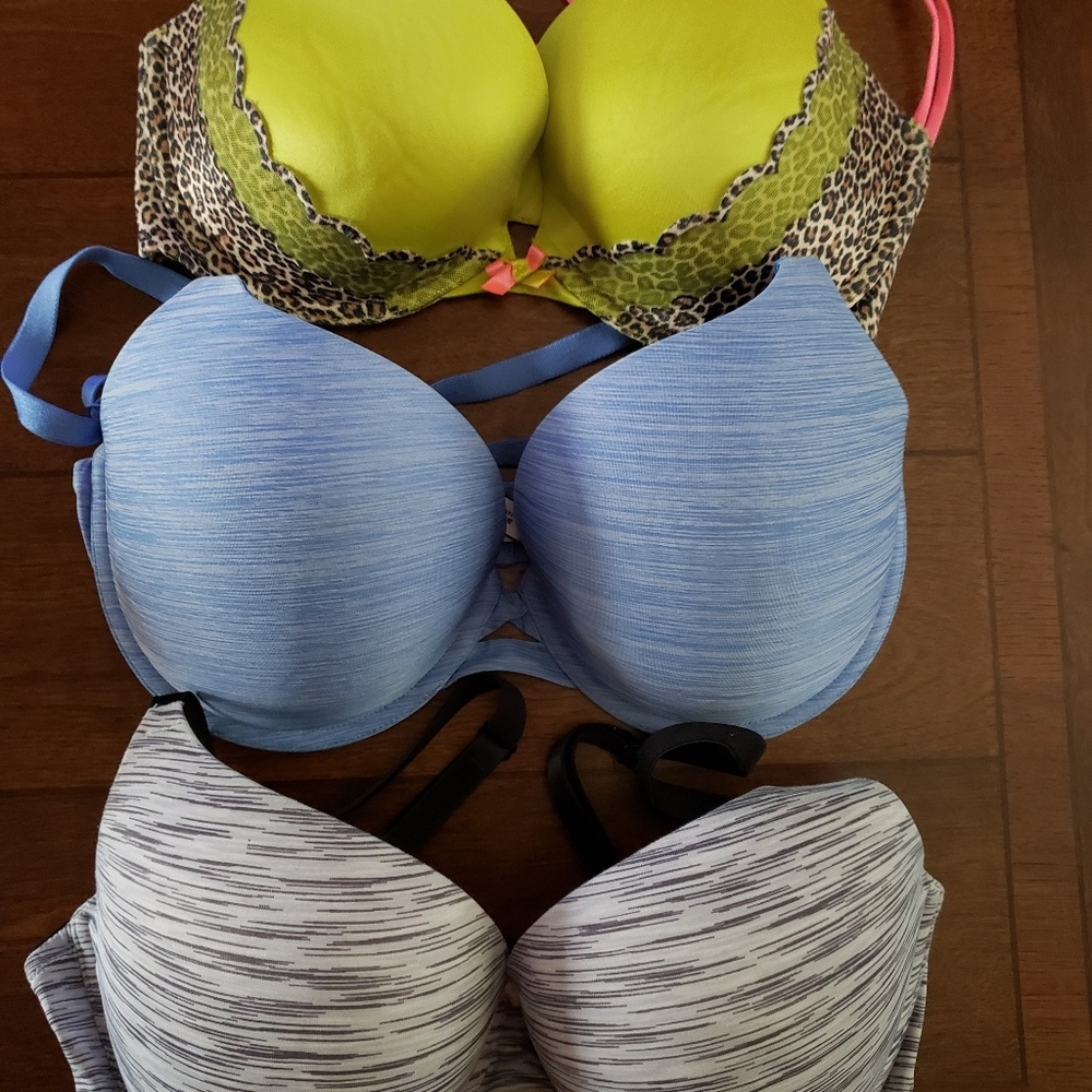 Victoria's Secret Pink bras 36DD